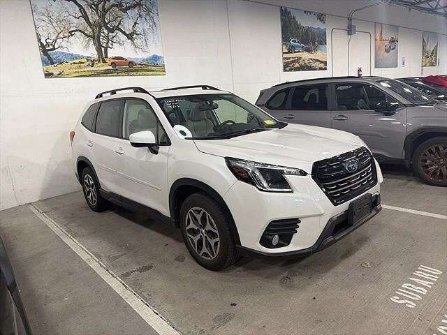 2023 SUBARU Forester