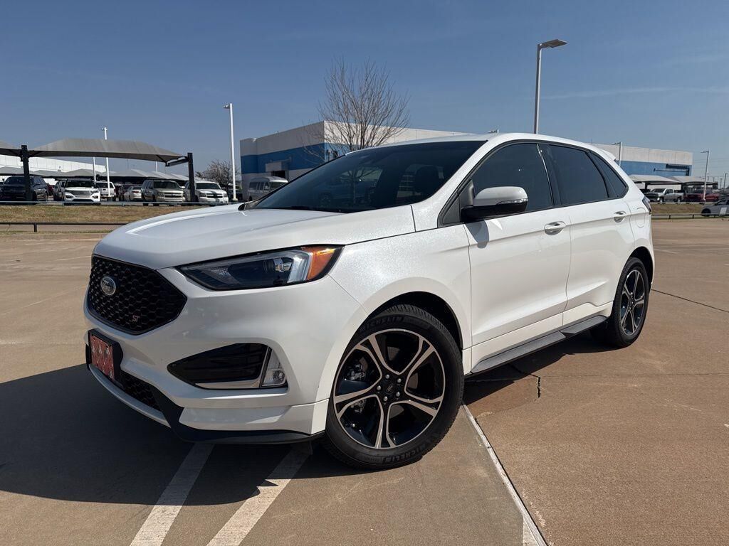 2020 FORD Edge