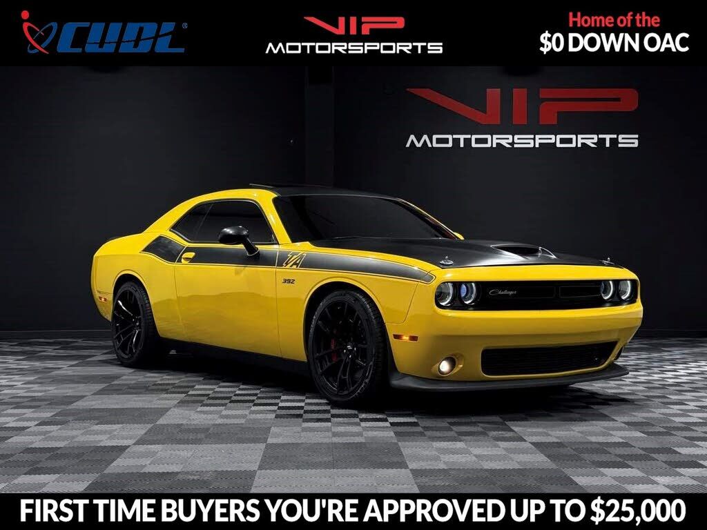 2017 DODGE Challenger