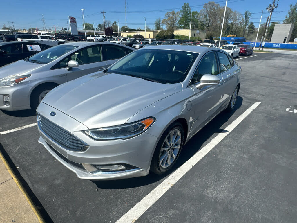 2017 FORD Fusion