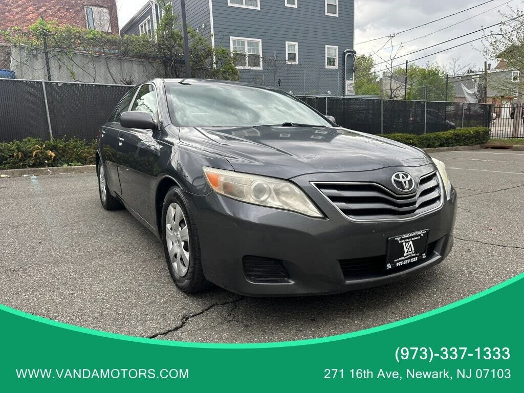 2010 TOYOTA Camry