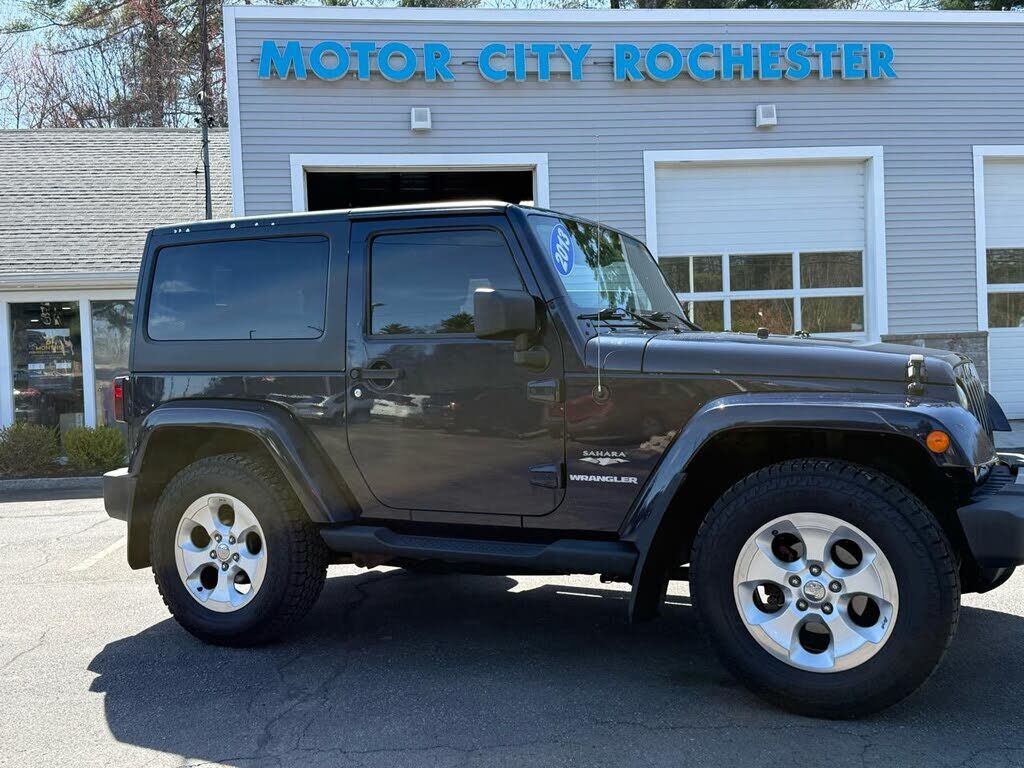 2013 JEEP Wrangler