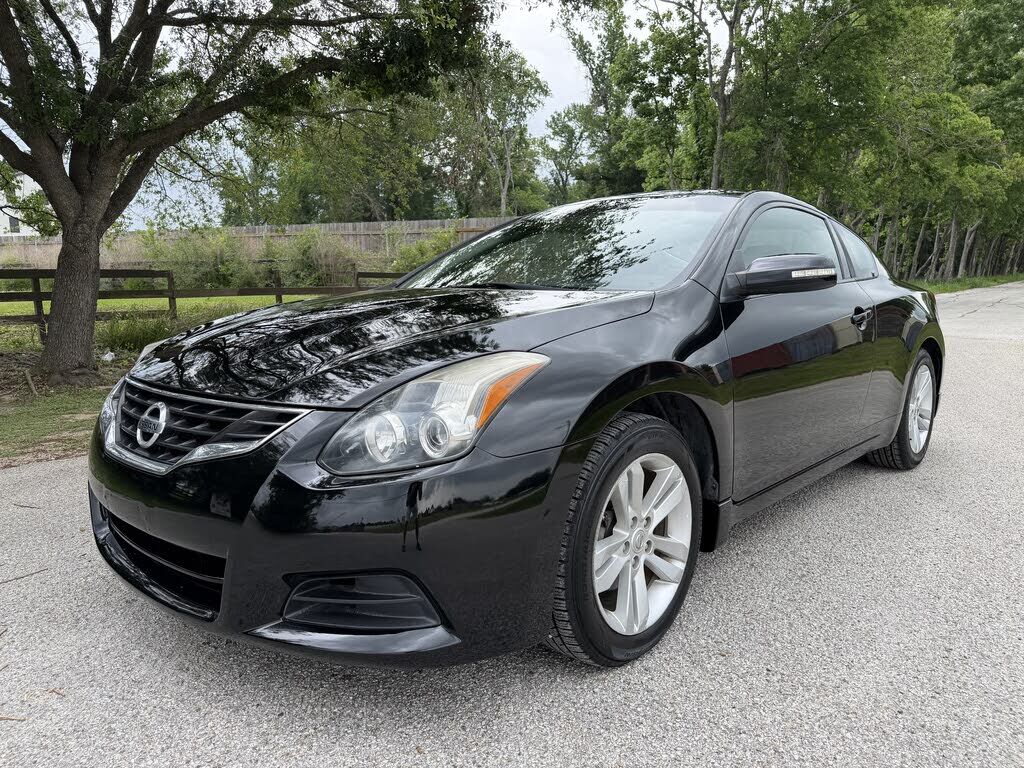 2012 NISSAN Altima
