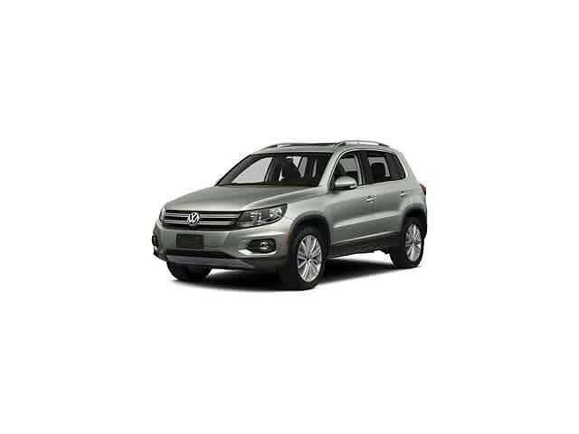 2017 VOLKSWAGEN Tiguan
