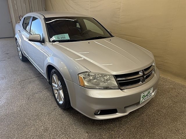 2011 DODGE Avenger