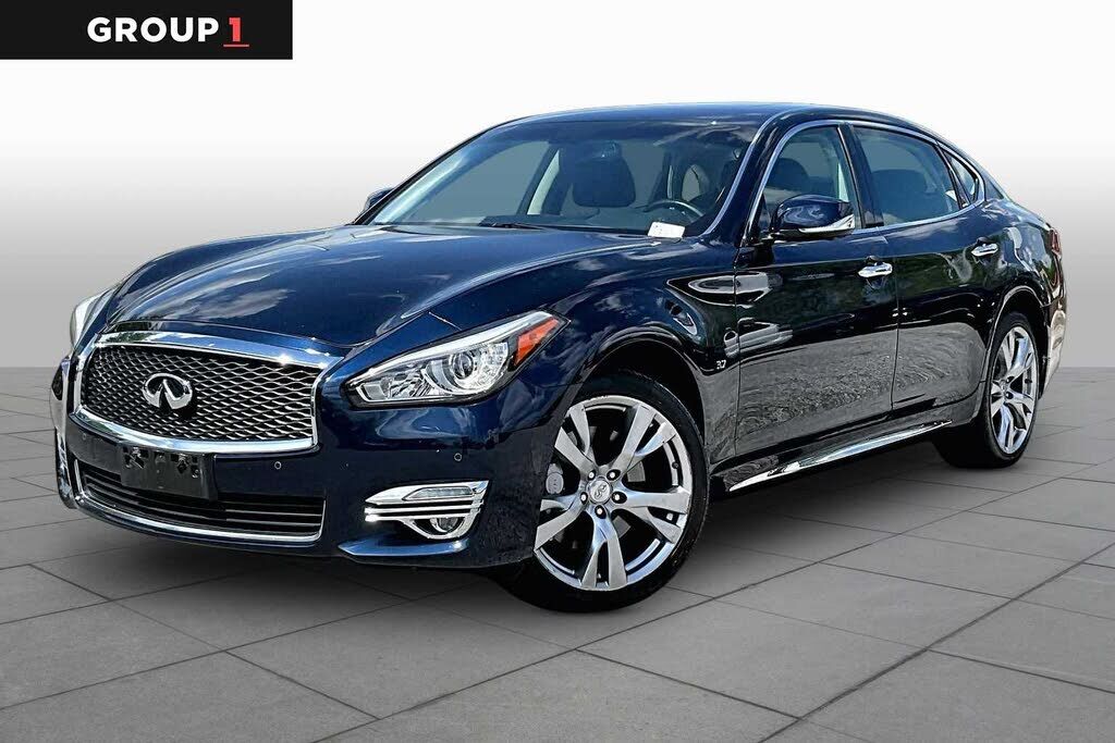 2016 INFINITI Q70L