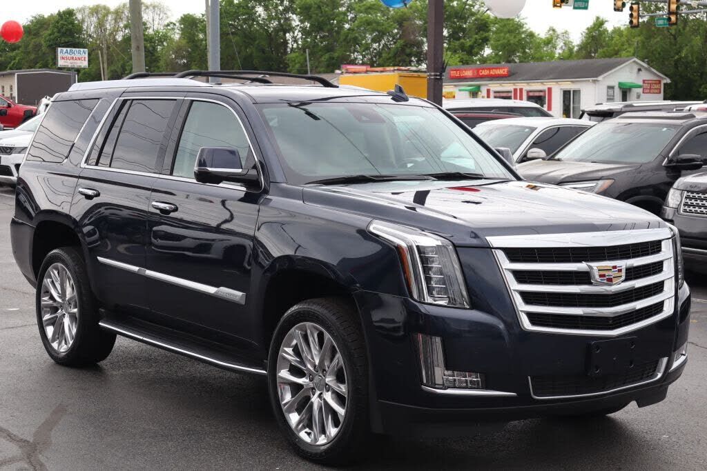 2020 CADILLAC Escalade