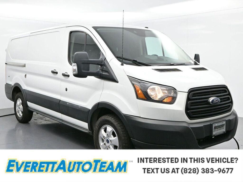 2019 FORD Transit