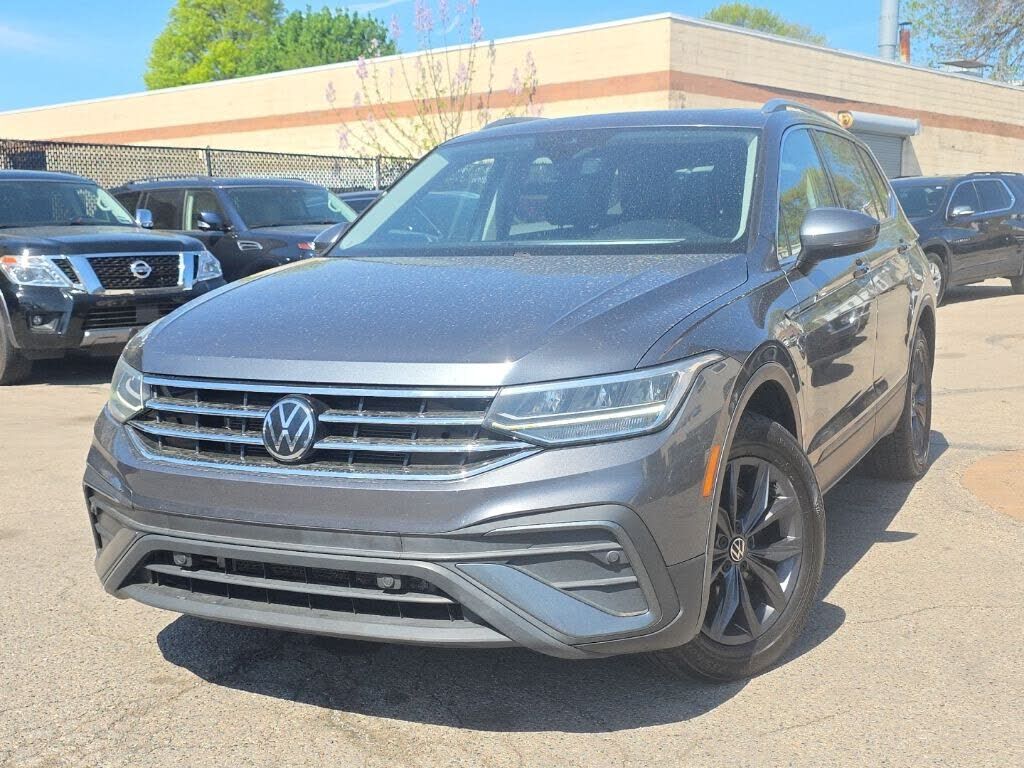2022 VOLKSWAGEN Tiguan