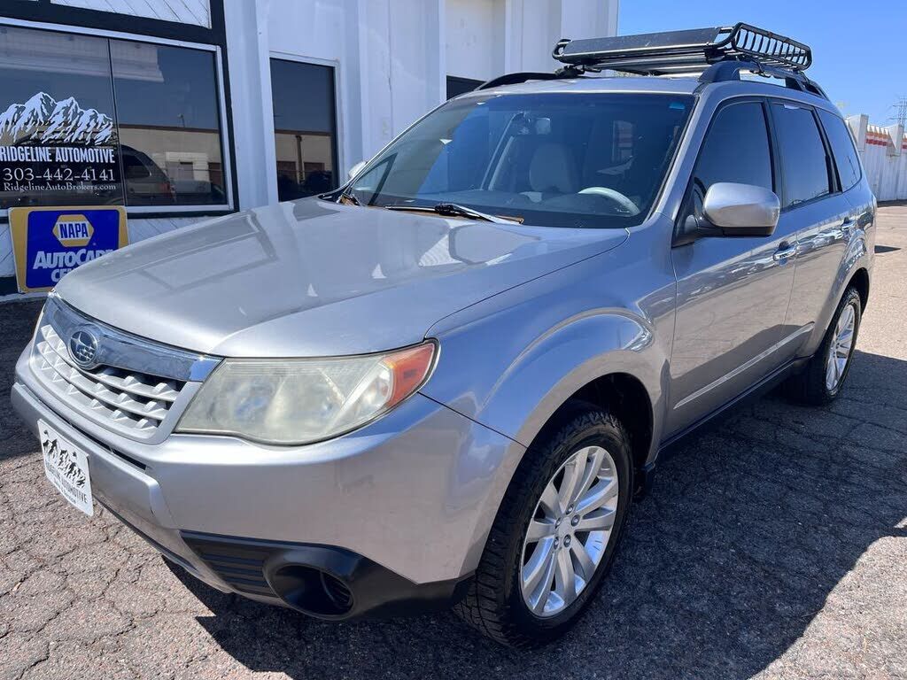 2011 SUBARU Forester