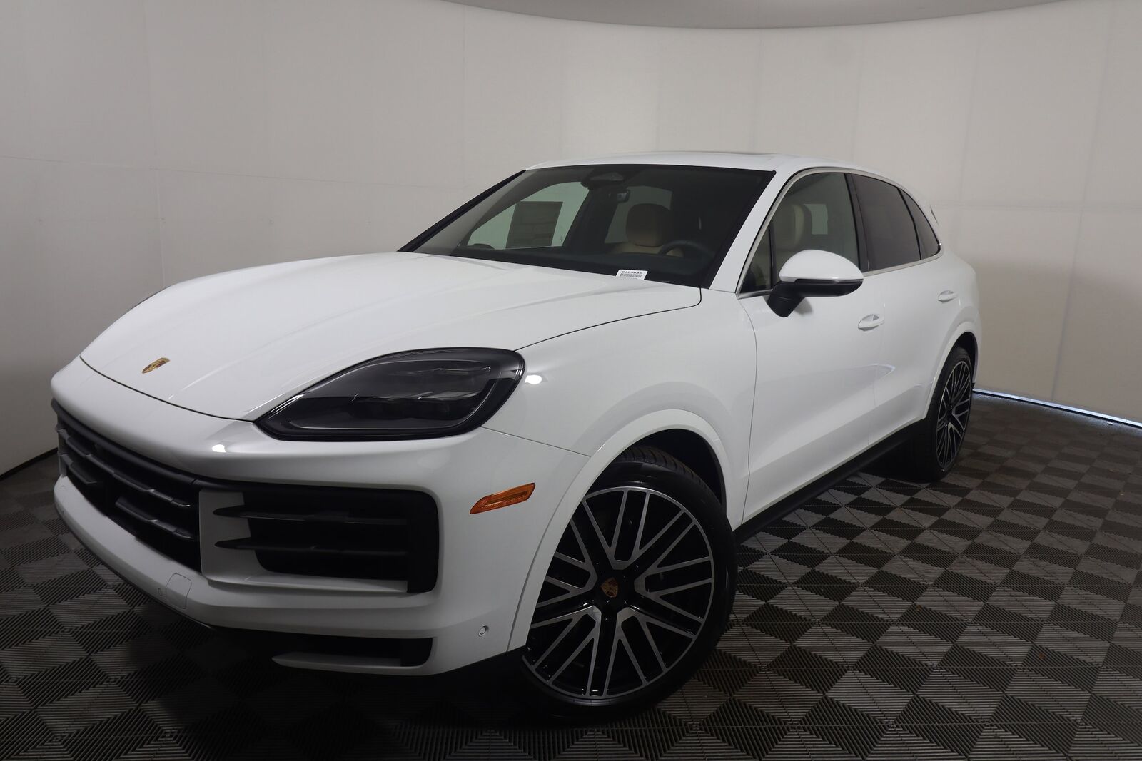 2026 PORSCHE Cayenne