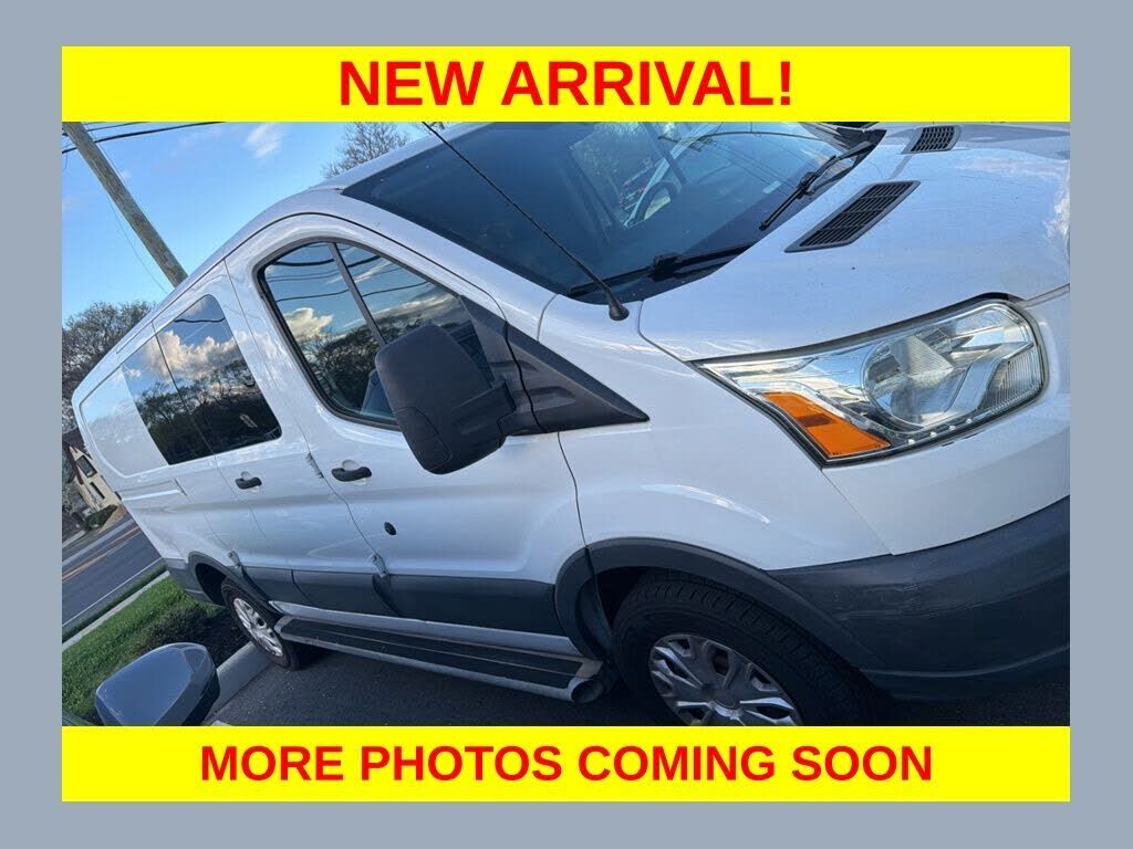2015 FORD Transit