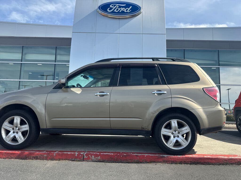 2009 SUBARU Forester