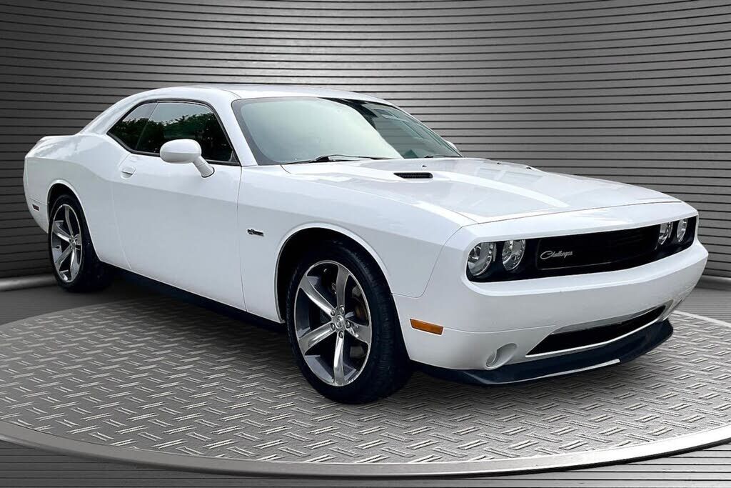 2014 DODGE Challenger