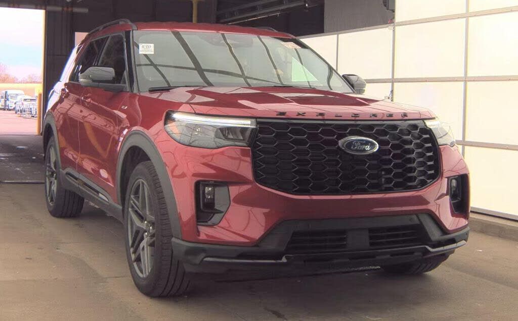 2025 FORD Explorer