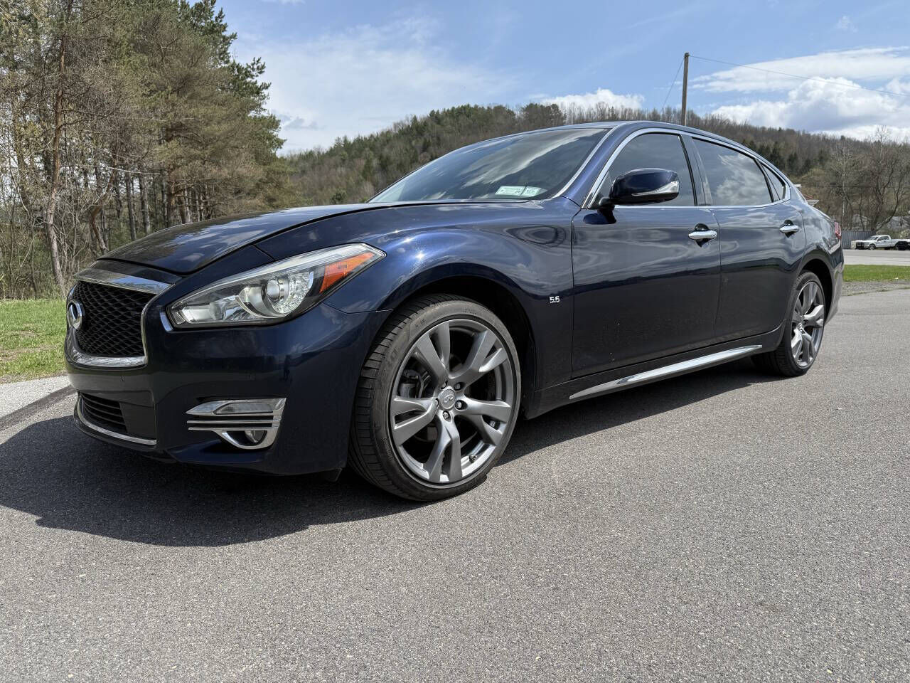 2015 INFINITI Q70L