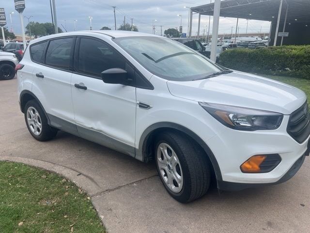 2019 FORD Escape