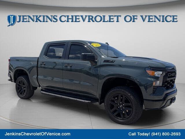 2025 CHEVROLET Silverado