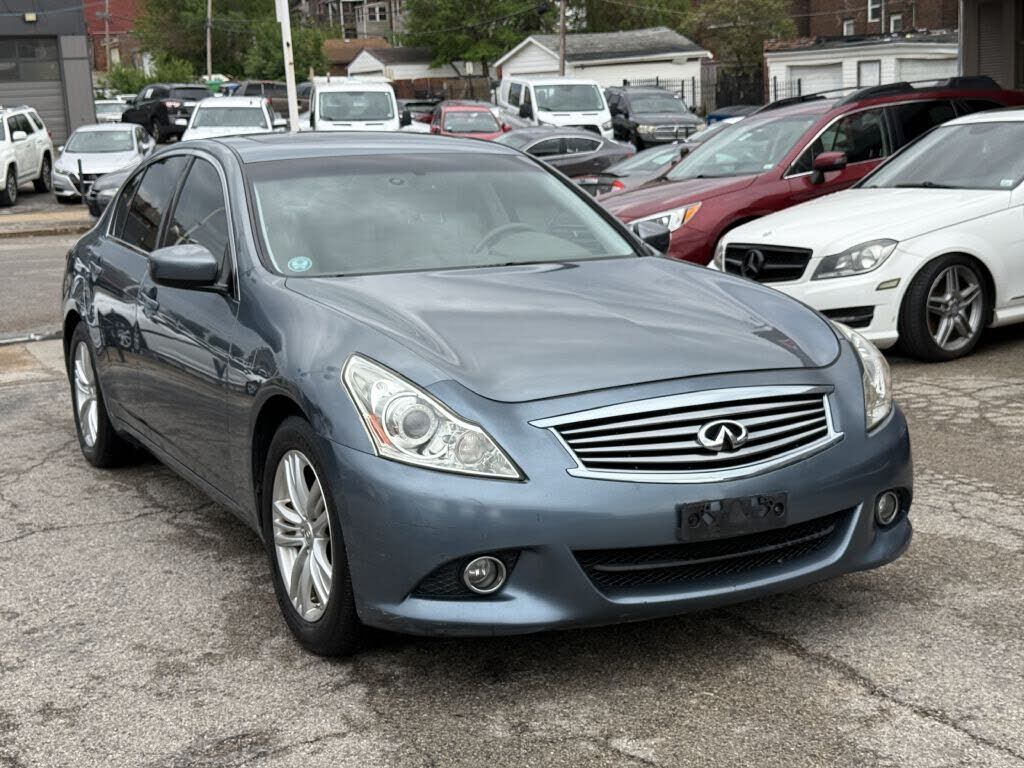 2010 INFINITI G37