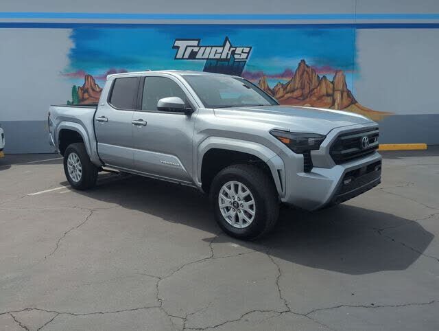 2024 TOYOTA Tacoma