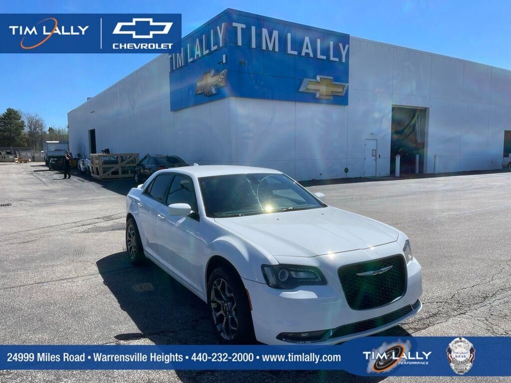 2017 CHRYSLER 300