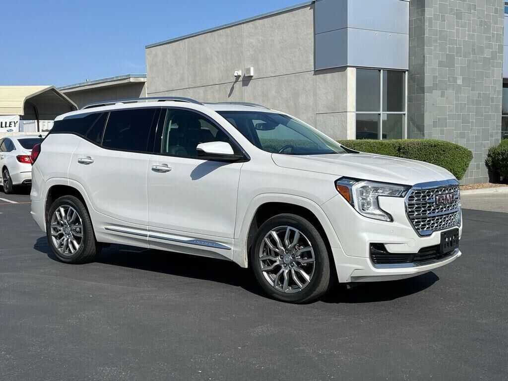 2023 GMC Terrain