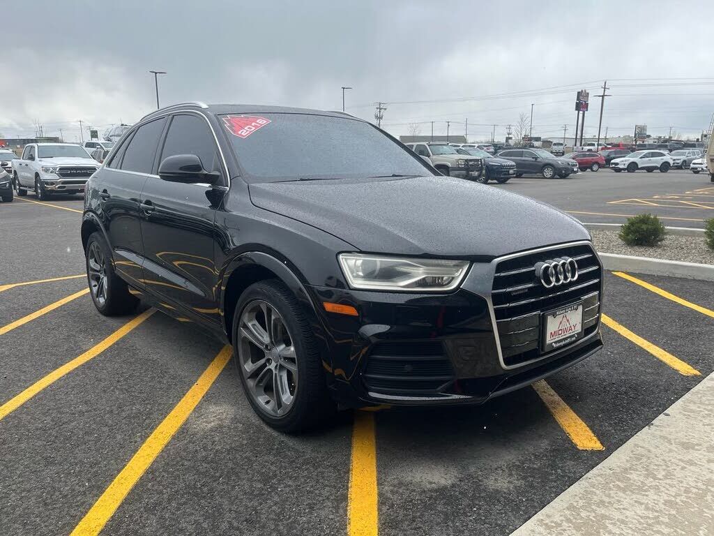 2016 AUDI Q3