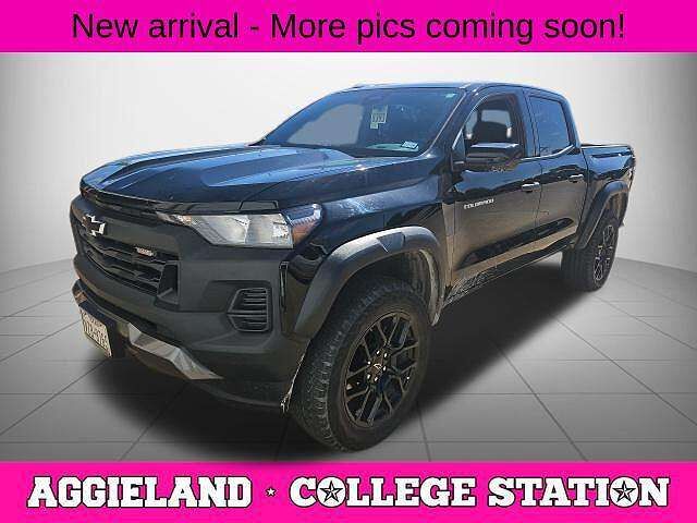 2023 CHEVROLET Colorado