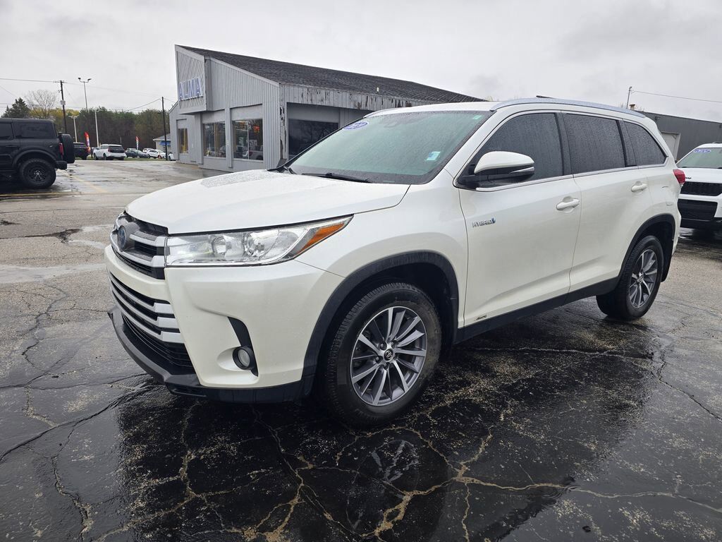 2019 TOYOTA Highlander