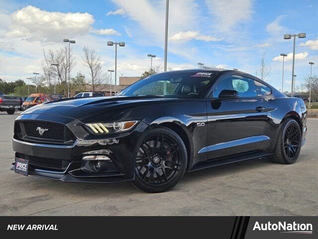 2015 FORD Mustang