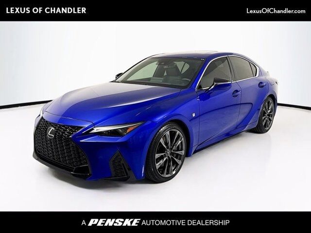 2023 LEXUS IS