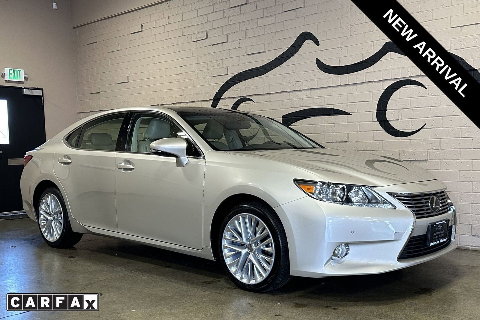 2013 LEXUS ES