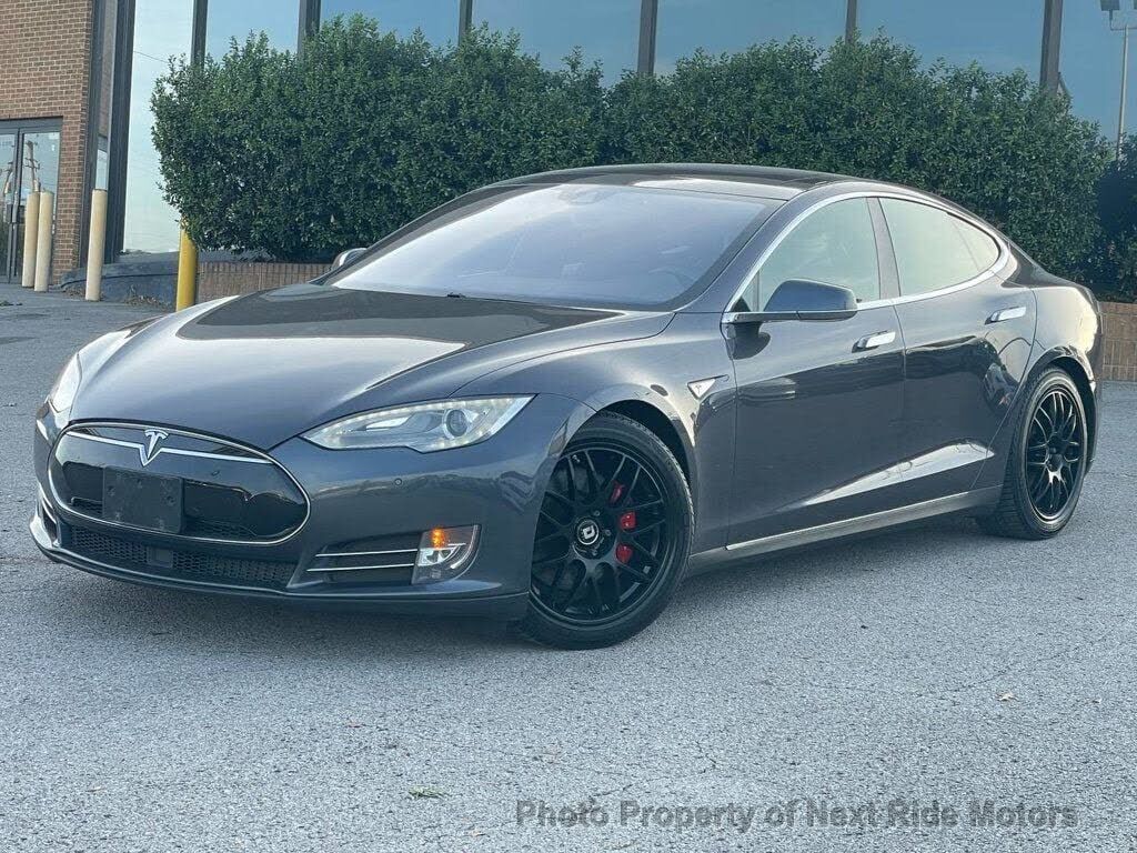 2014 TESLA Model S