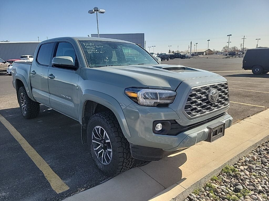 2023 TOYOTA Tacoma