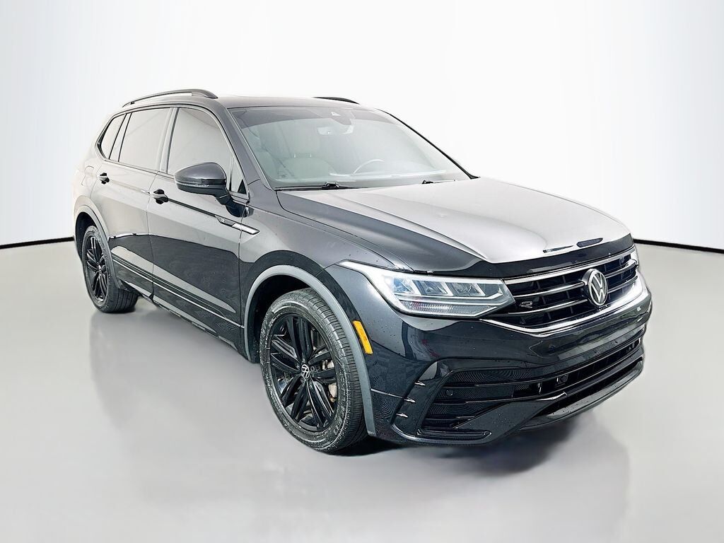 2022 VOLKSWAGEN Tiguan