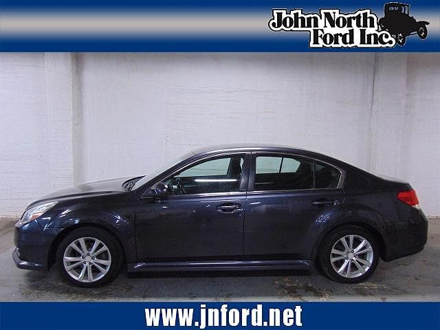 2013 SUBARU Legacy