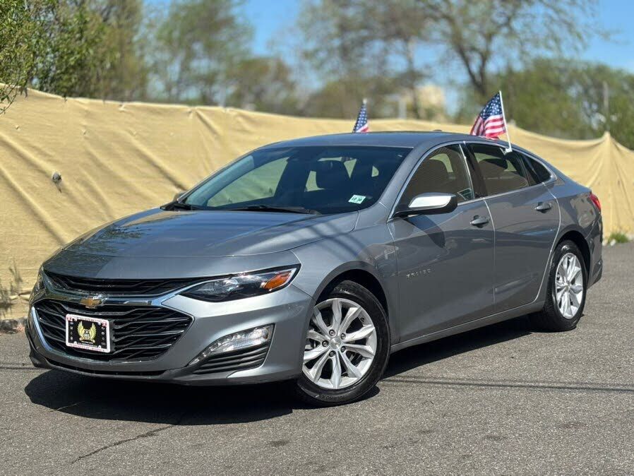 2024 CHEVROLET Malibu