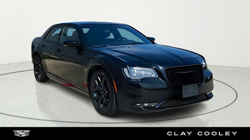 2023 CHRYSLER 300