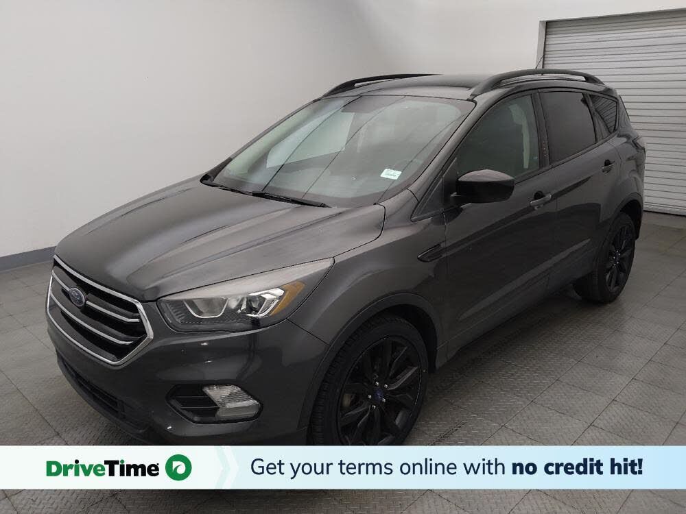 2017 FORD Escape