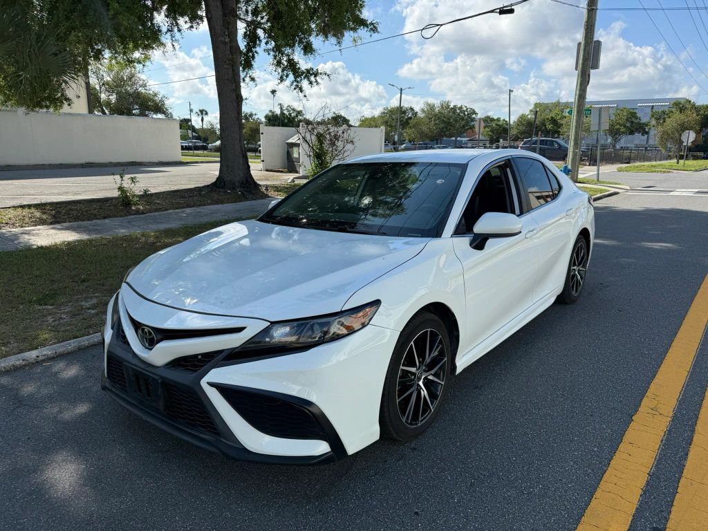 2021 TOYOTA Camry