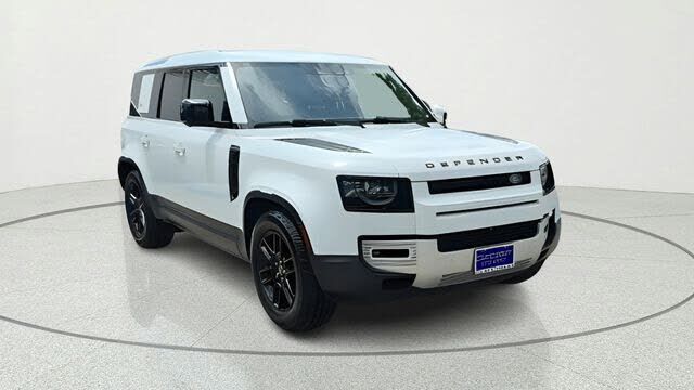 2024 LAND ROVER Defender
