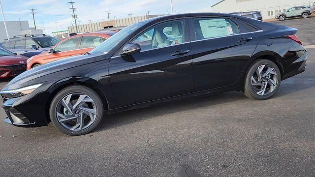 2026 HYUNDAI Elantra