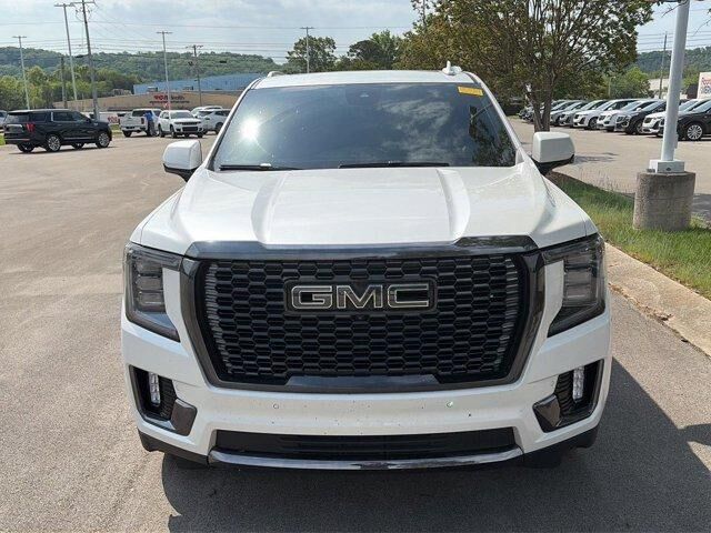 2023 GMC Yukon
