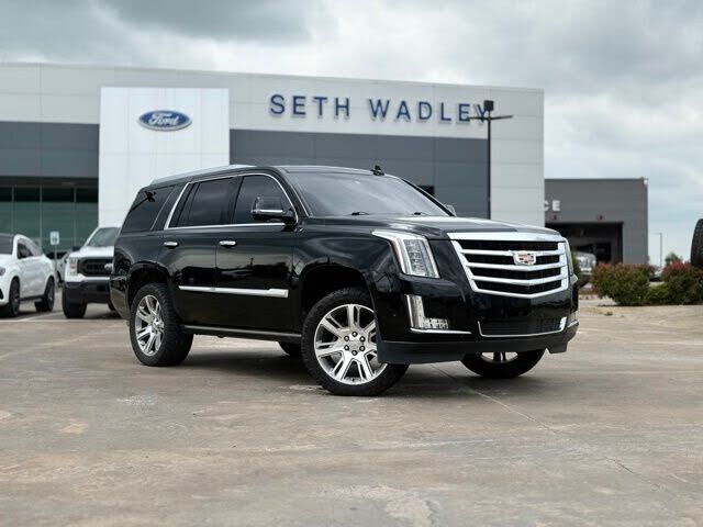 2019 CADILLAC Escalade