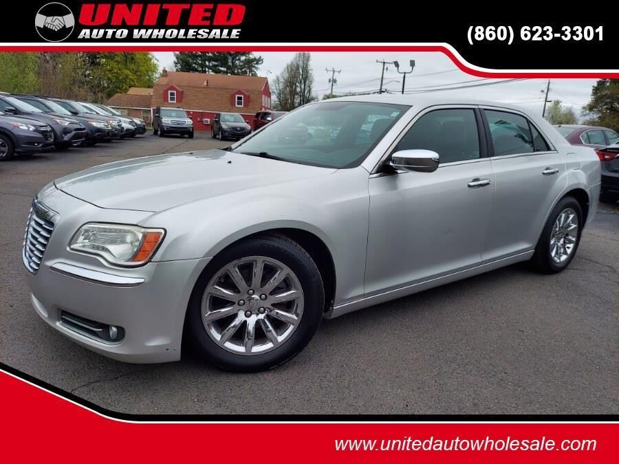 2012 CHRYSLER 300