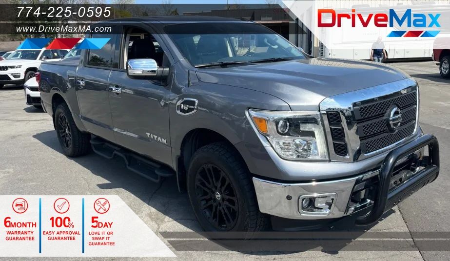 2017 NISSAN Titan