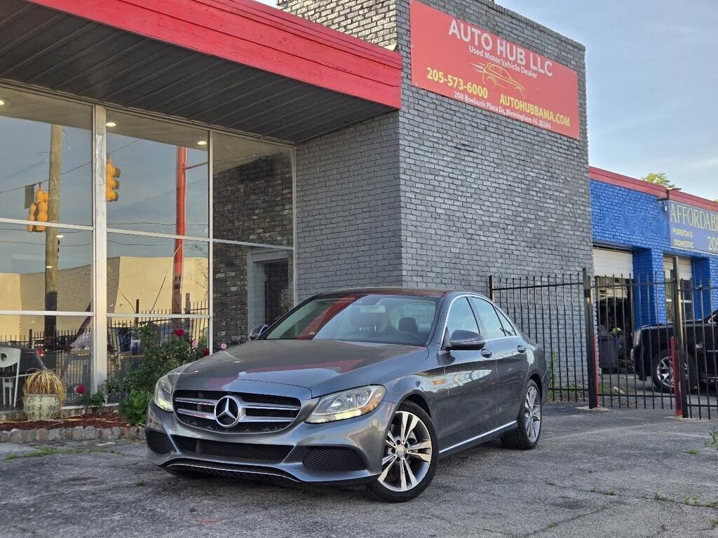 2017 MERCEDES-BENZ C-Class