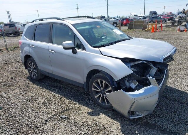 2017 SUBARU Forester