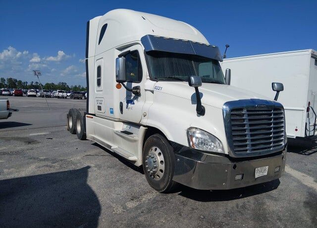 2014 FREIGHTLINER Cascadia