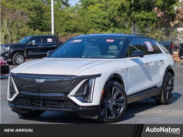2025 CADILLAC Lyriq